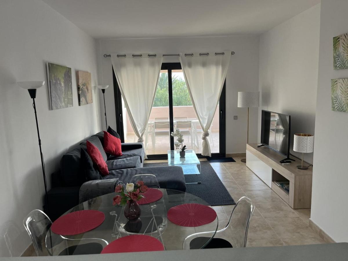 Apartamento Lujo A1 Golf Resort, Valle Del Este Вера Екстериор снимка