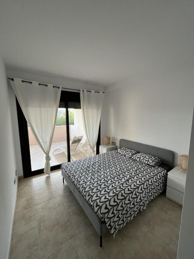Apartamento Lujo A1 Golf Resort, Valle Del Este Вера Екстериор снимка