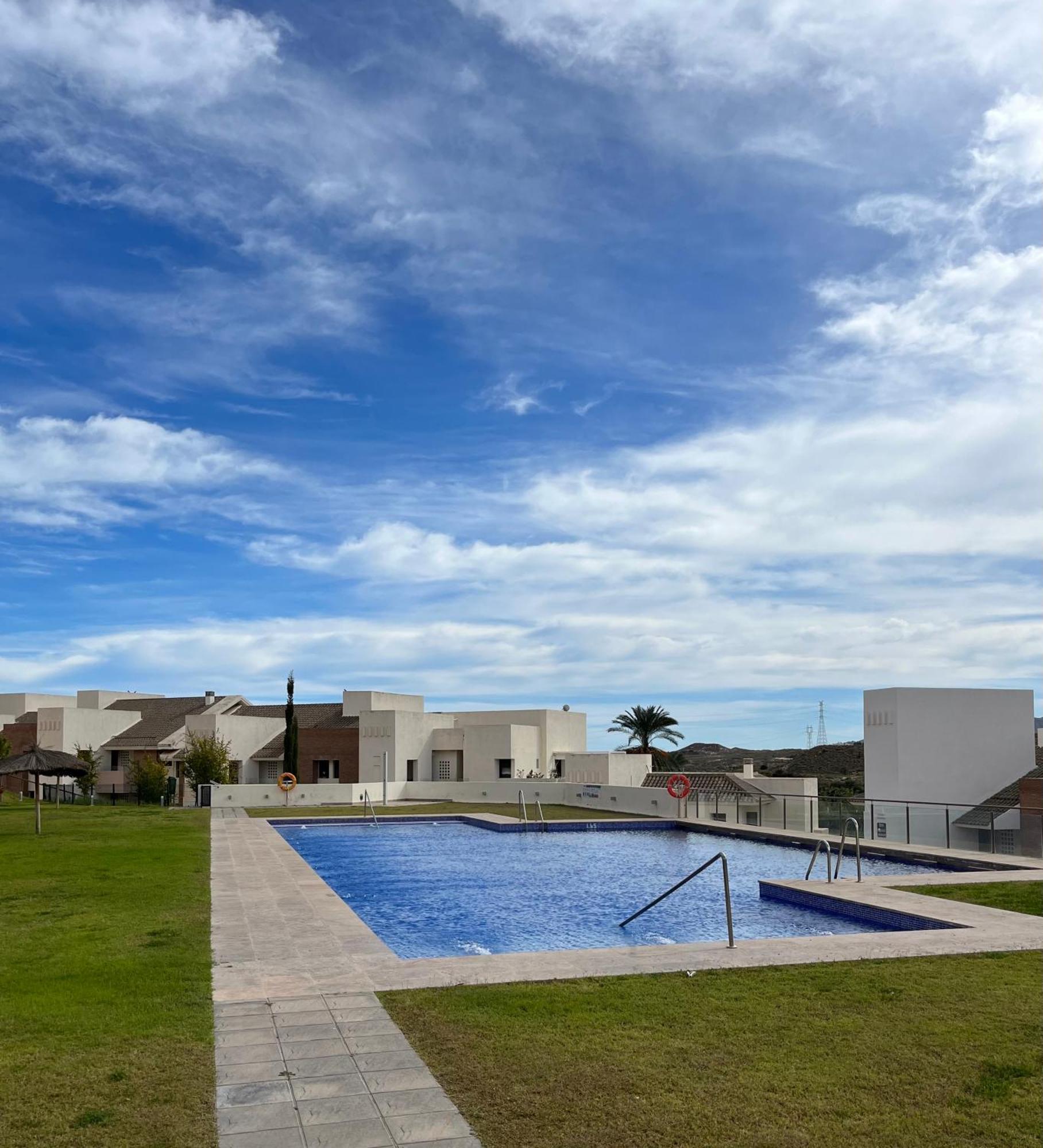 Apartamento Lujo A1 Golf Resort, Valle Del Este Вера Екстериор снимка